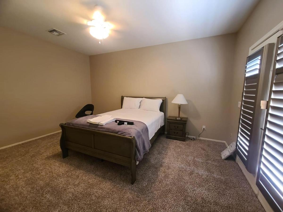 Phoenix II Minutes To Airport And Downtown المظهر الخارجي الصورة