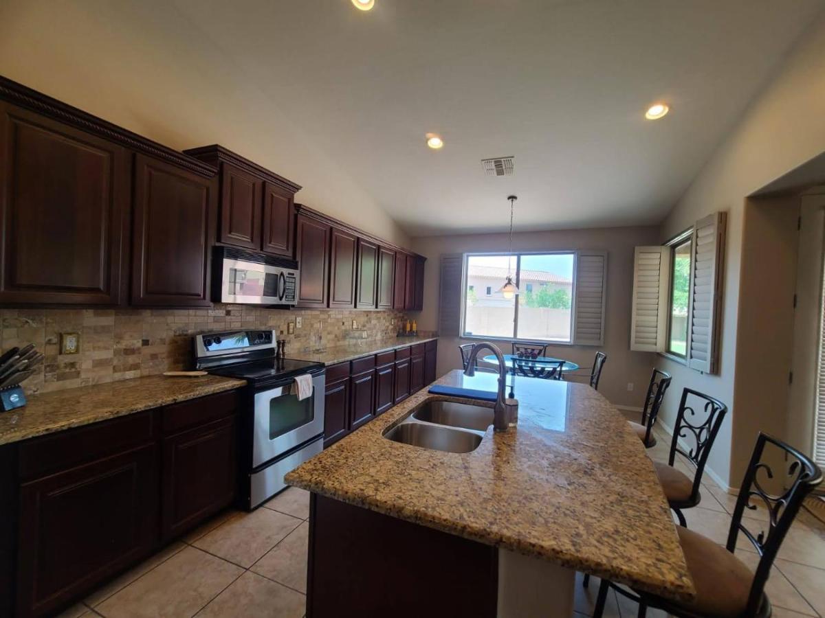 Phoenix II Minutes To Airport And Downtown المظهر الخارجي الصورة